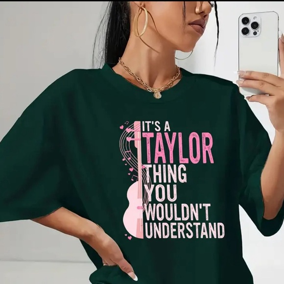Taylor Taylor.Swift T-shirt - Picture 4 of 5